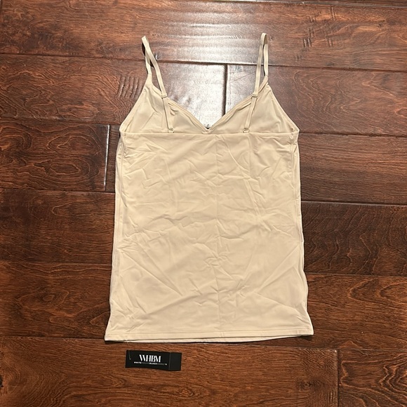 NWT WHBM FORME V-Neck Cami - Picture 5 of 9